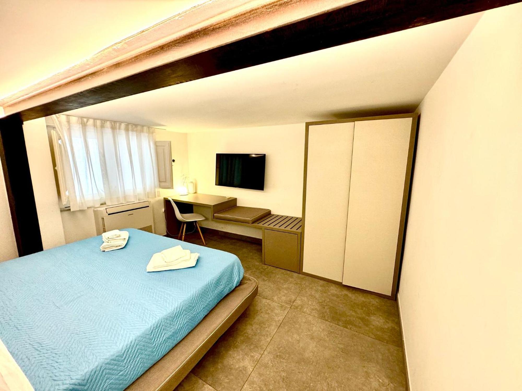 Cortile Nobile Luxury Suites คาตาเนีย ภายนอก รูปภาพ