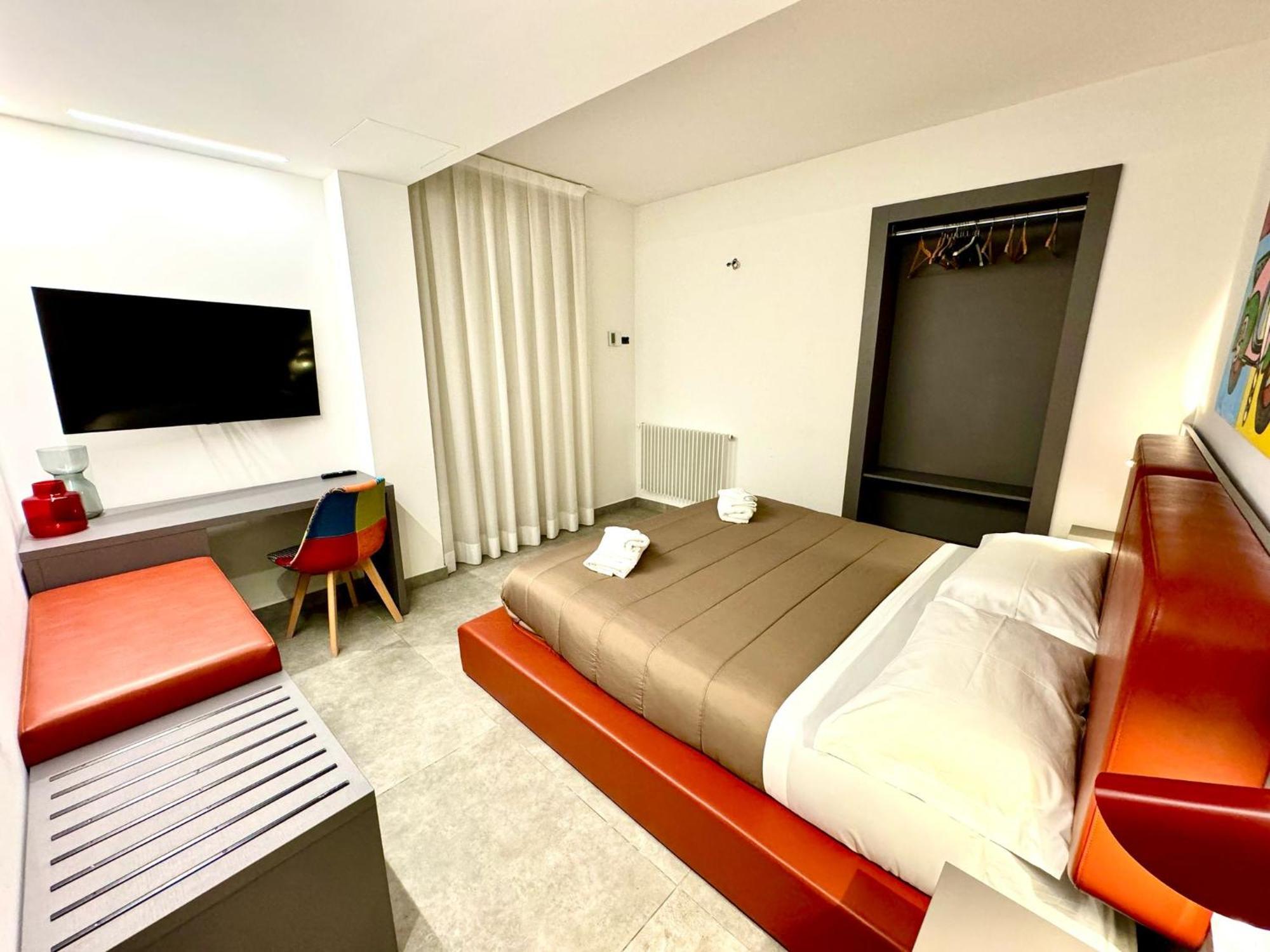 Cortile Nobile Luxury Suites คาตาเนีย ภายนอก รูปภาพ