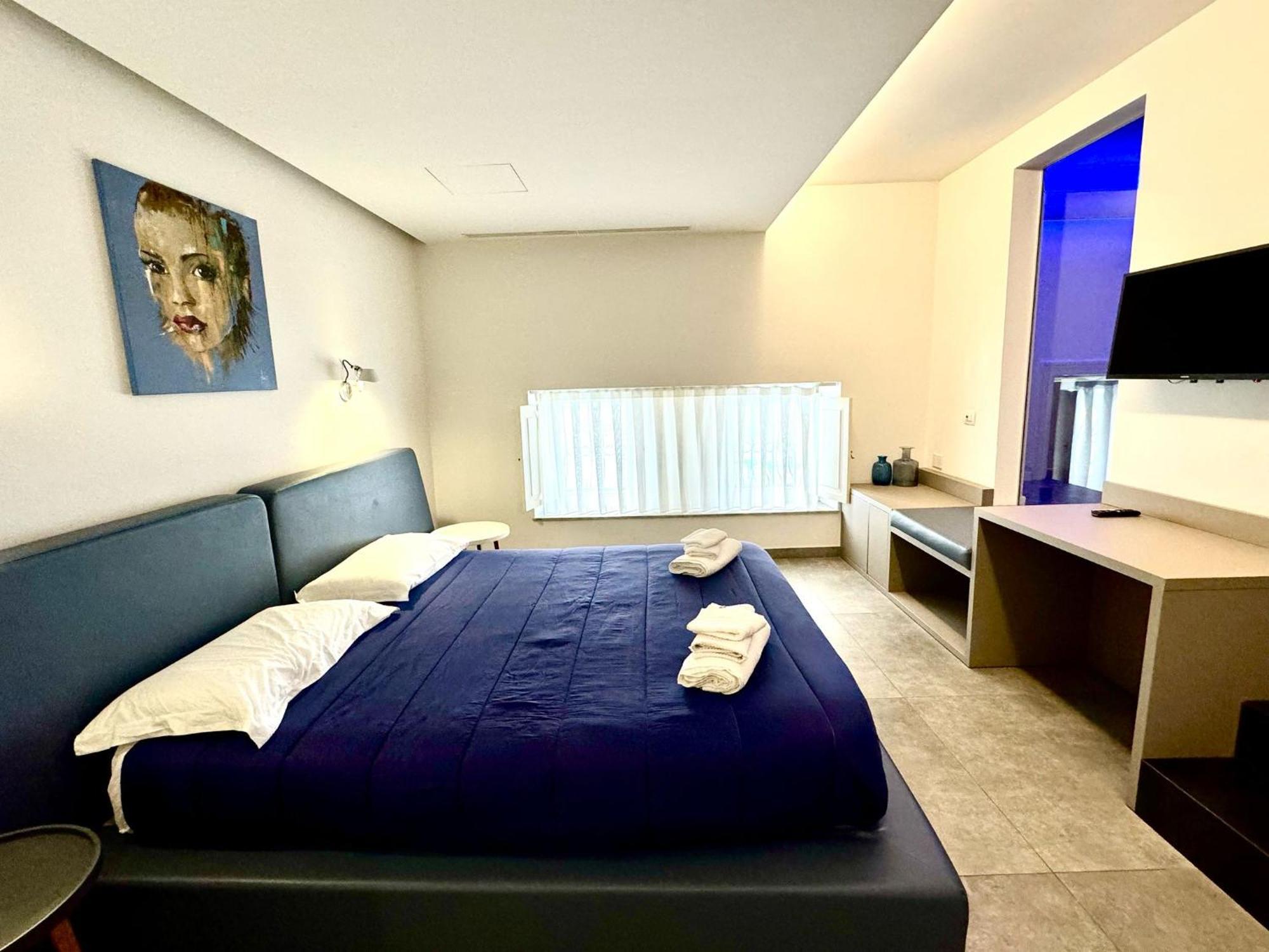 Cortile Nobile Luxury Suites คาตาเนีย ภายนอก รูปภาพ