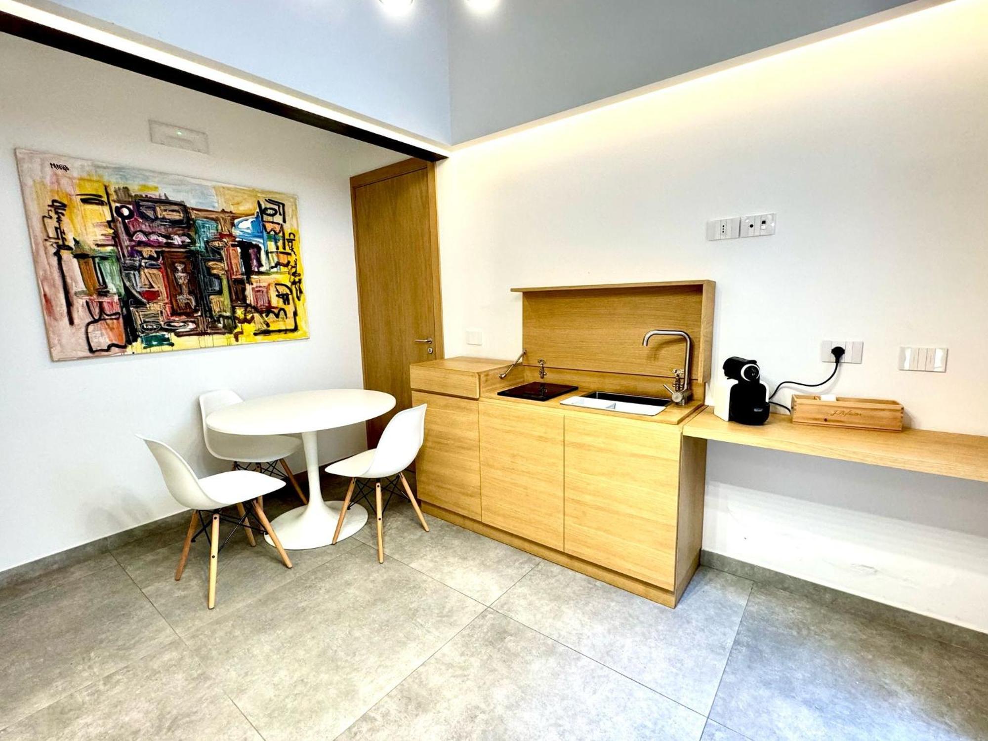 Cortile Nobile Luxury Suites คาตาเนีย ภายนอก รูปภาพ