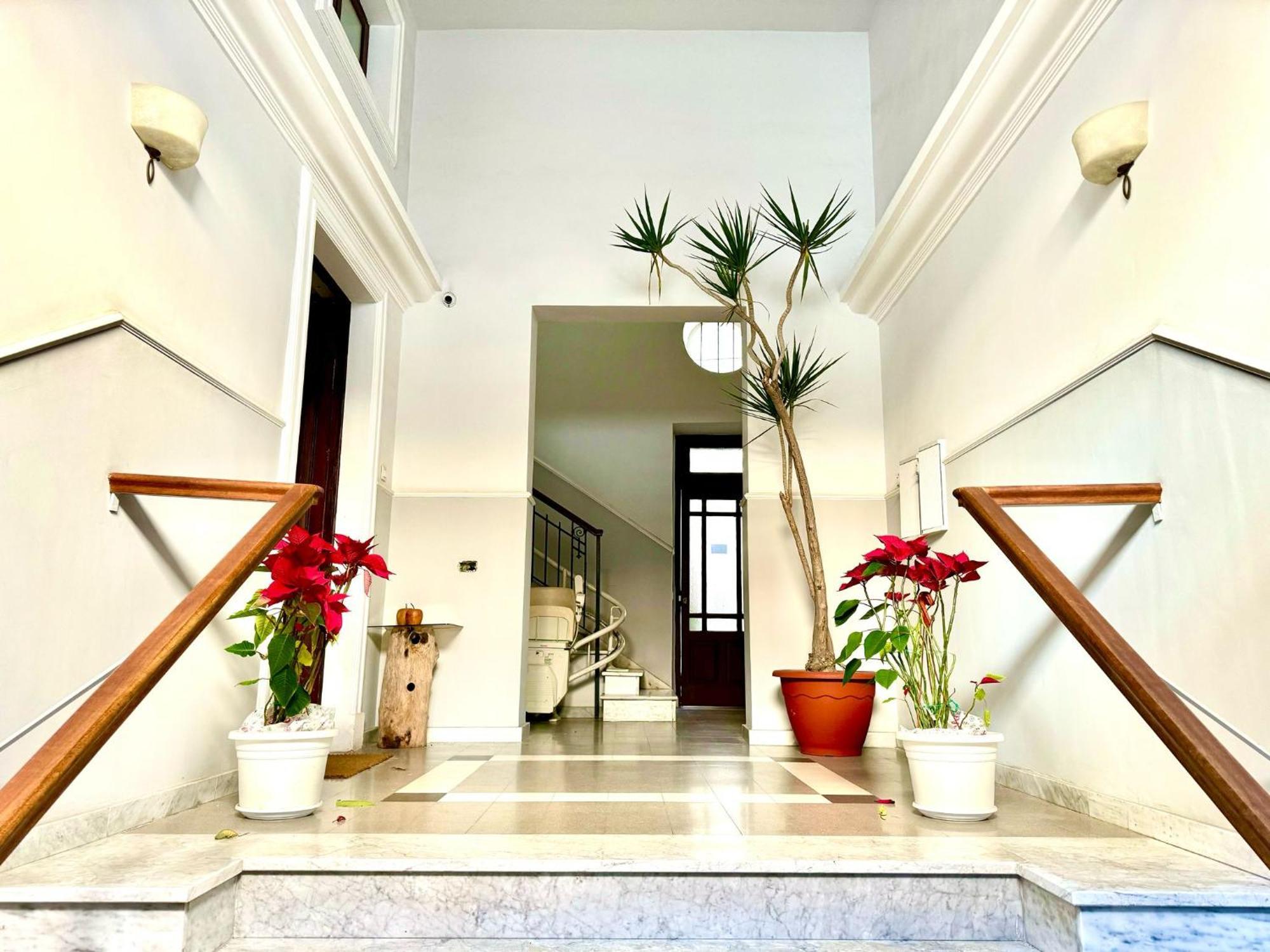 Cortile Nobile Luxury Suites คาตาเนีย ภายนอก รูปภาพ